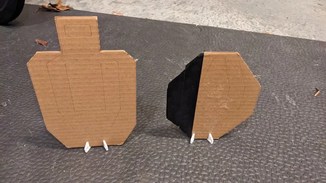 Giá Đỡ Mục Tiêu Tập Bắn Khô (In Liền Khối) Tỉ Lệ - Image 1