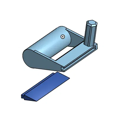 Ice scraper with replaceable blade