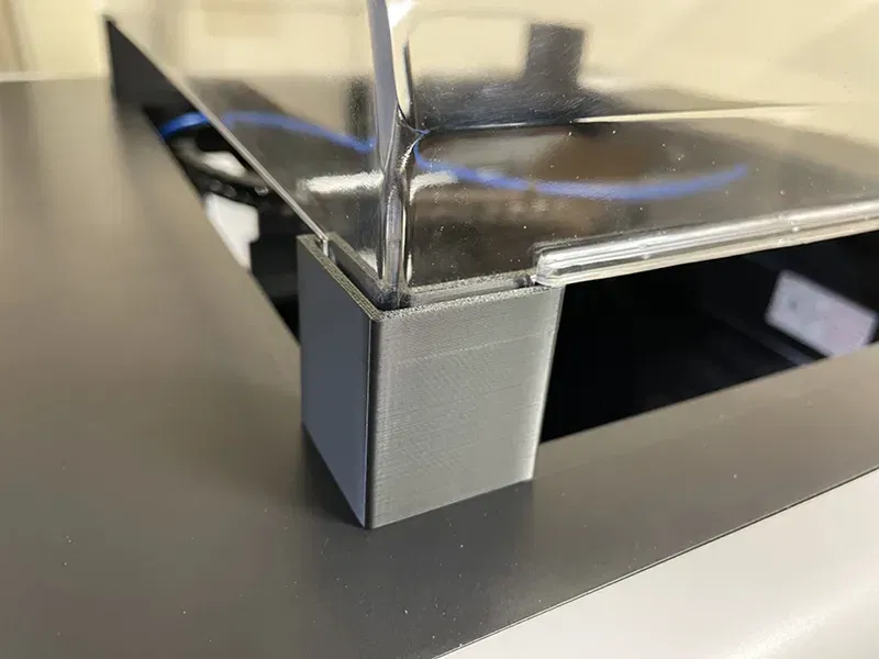 NẮP NÂNG HỘP MÁY IN QIDI X-PLUS 3 - Image 1