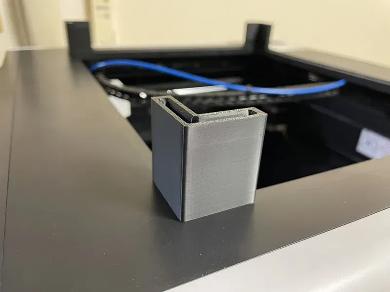 NẮP NÂNG HỘP MÁY IN QIDI X-PLUS 3 - Image 2