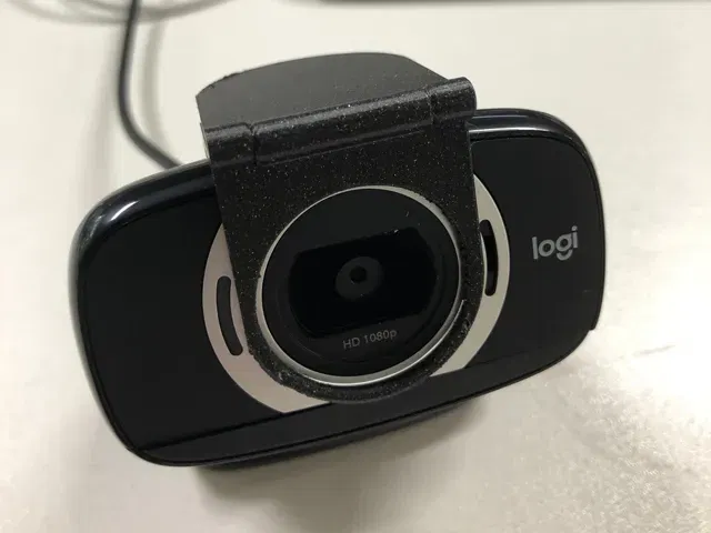 Privacy cover for the Logitech C610 and C525 Webcams - Image 3
