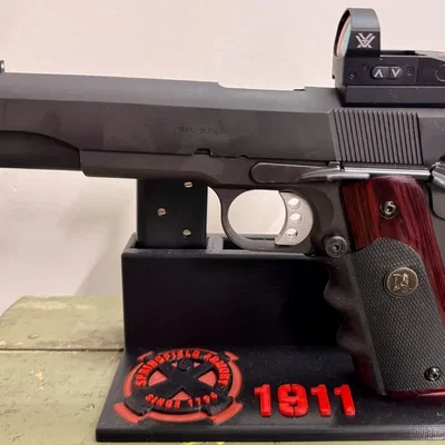Springfeild 1911 - Display Stand