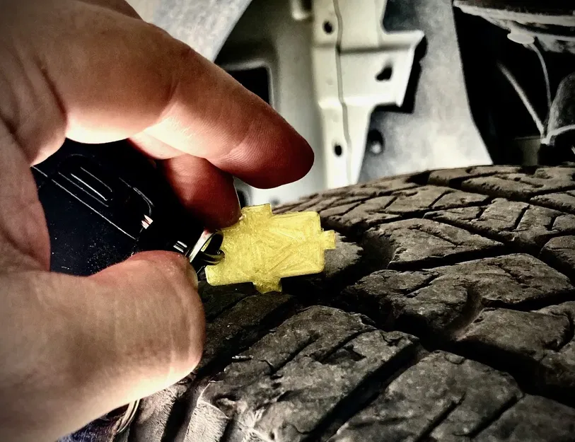 Dụng Cụ Kiểm Tra Độ Sâu Gai Lốp Xe - Image 1