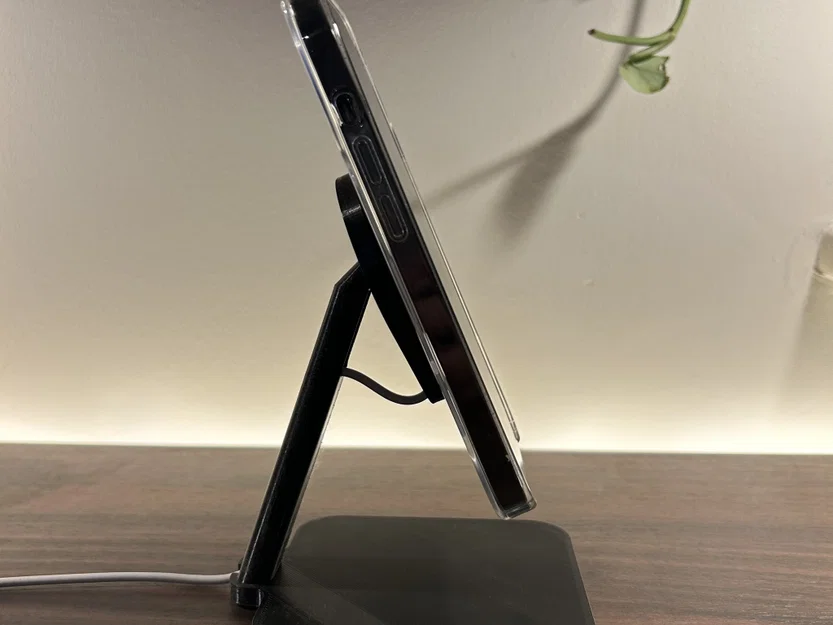 Giá Đỡ Sạc Magsafe - Image 4