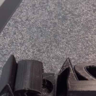 Kẹp Giữ Tấm Che Nắng Xe Maserati