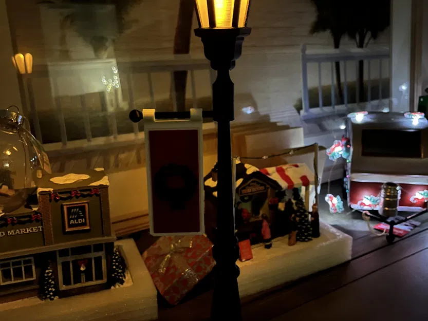 Cây Đèn Đường Để Bàn Mùa Giáng Sinh - Image 2