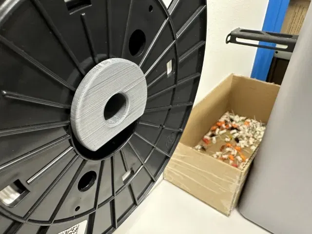 Giá Treo Cuộn Dây Filament Lên Tường - Image 5