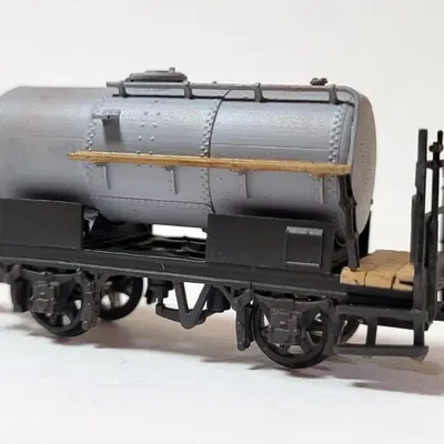 Xe bồn khổ hẹp H0m 99-01-98