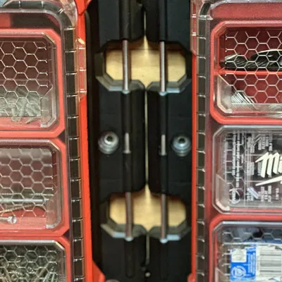 Giá Treo Tường Milwaukee Packout - Cho Thanh/Ống