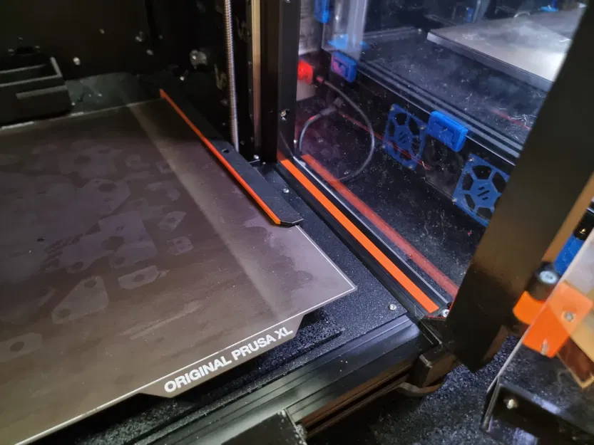 Chụp Thanh Nhôm Định Hình Cho enXLosure - Image 1