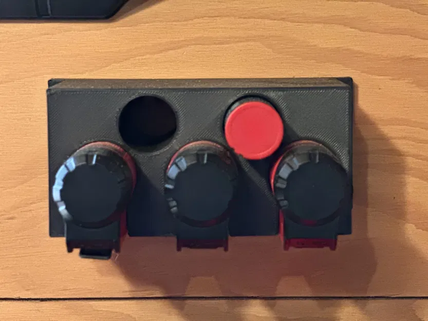 Giá đỡ Pin/Sạc Milwaukee Red Lithium USB - Image 2