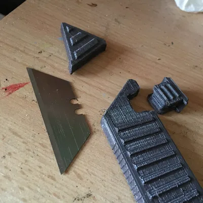 Cán Dao Không Cần Ốc