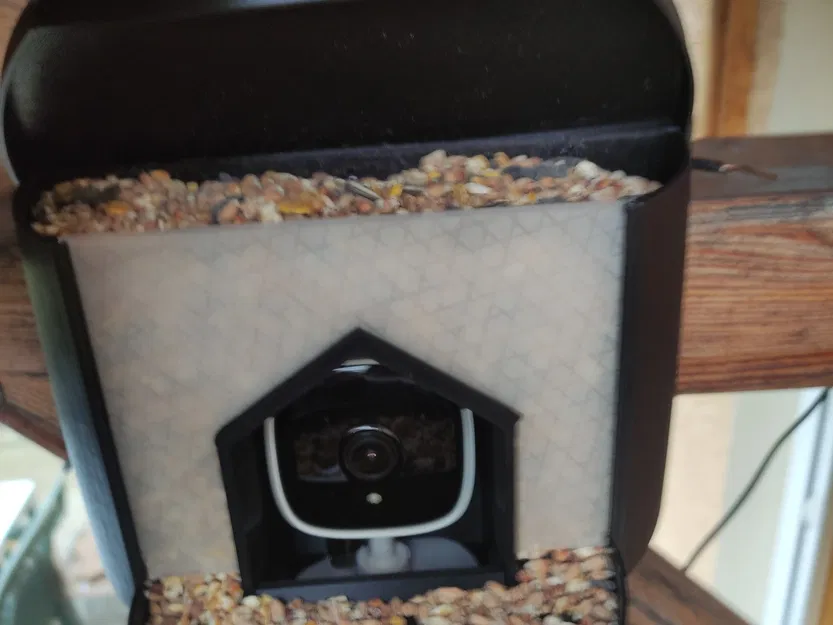 Máng Ăn Chim Có Khe Gắn Camera Tapo C100 - Image 6