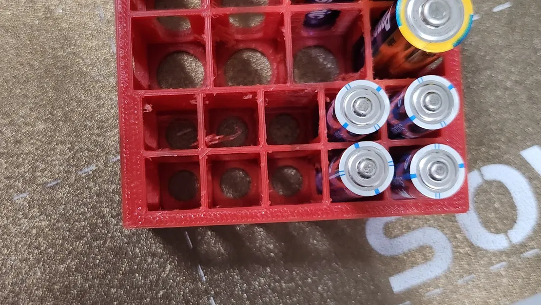 Title Caja para pilas AA y AAA Tóm tắt Ứng cử viên cho 8 điểm AA v - Image 2