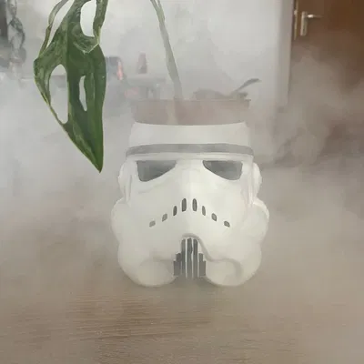 Mũ Stormtrooper Chậu Cây / Chậu Cây Mũ Stormtrooper Lớn