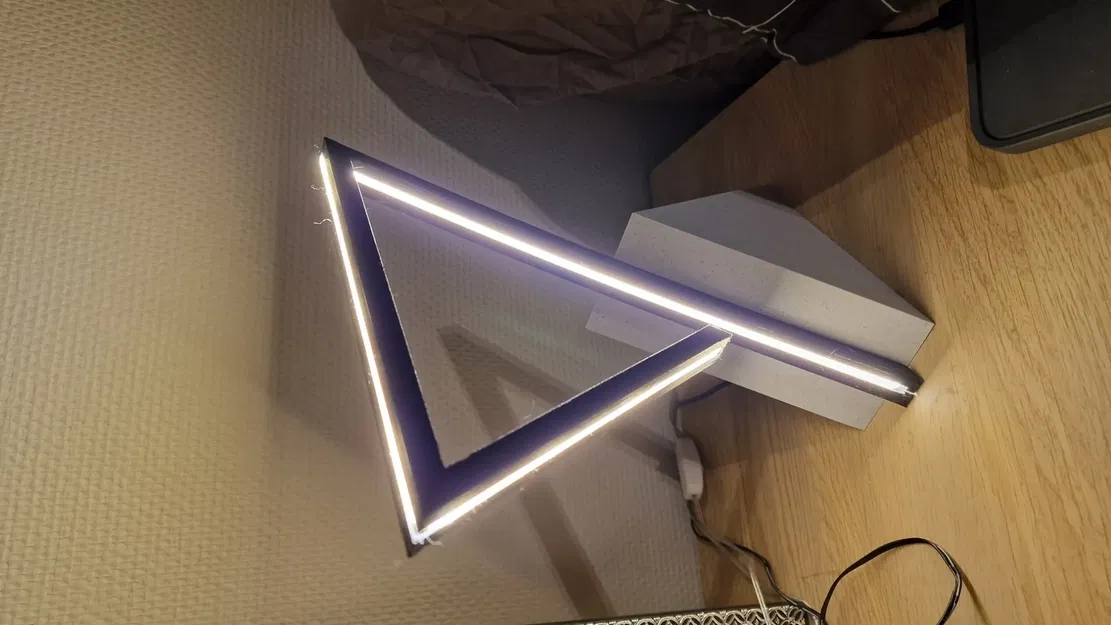 Đèn LED Bàn Học - Image 1