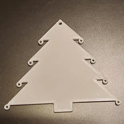 Title vánoční stromek Tóm tắt Vánoční stromek s ozdobami k zavěšen