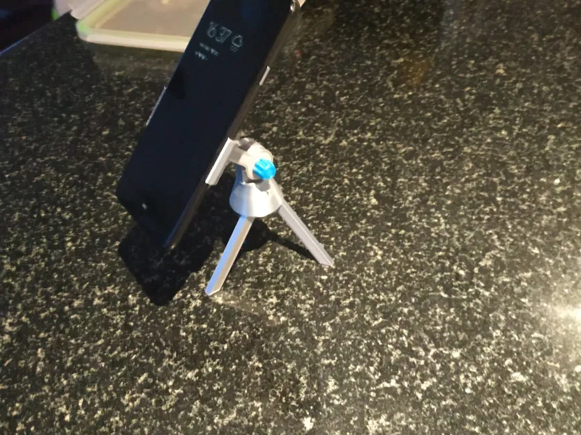 Chân đế mini cho Pixel 5 - Image 3