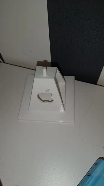 magsafe charger stand - Image 3