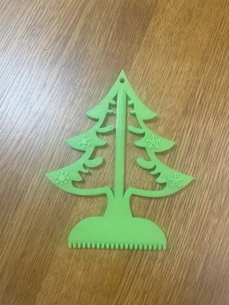 Impractical Novelty Christmas Tree Car Ice Scrapper! - Image 1