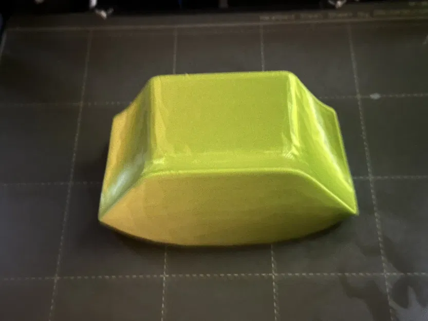 Low Poly Xbox Controller Stand - Image 3