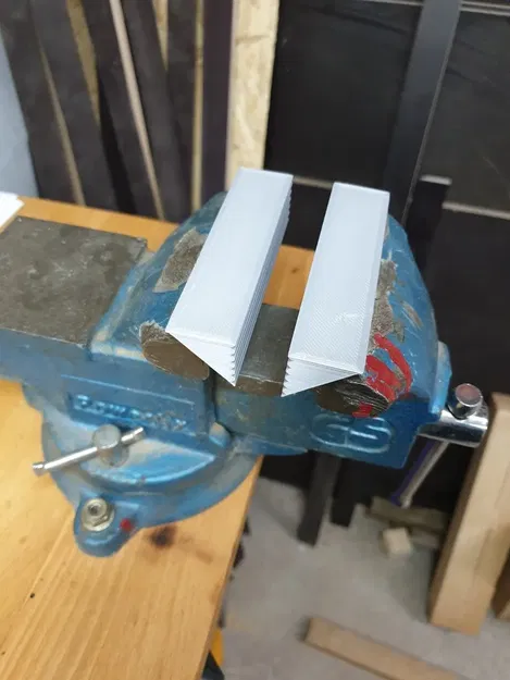 Chống Kẹp Máy (Vise Protection / Schraubstock Schutzbacken) Cho Vật Liệu Phẳng & Tròn - Image 2