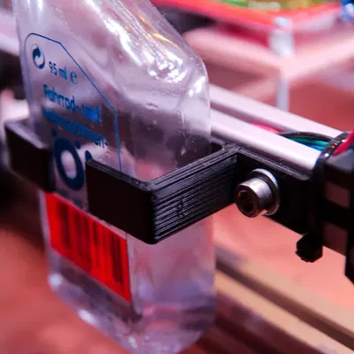 Quadratic object clamp for MendelMax