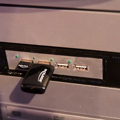 Floppy Drive 3.5 inch adpater for Thermaltake cases