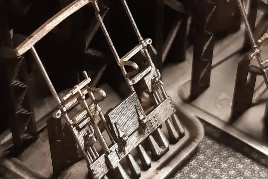 Toa Hành lý H0m 1000mm 905-153 (NWE 156) Tỷ lệ 1:87 - Image 9