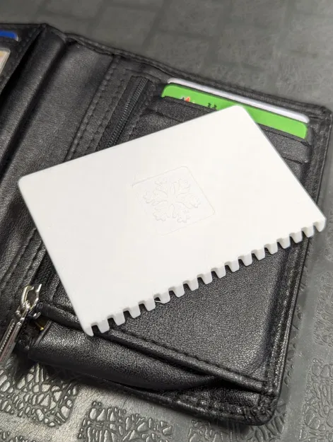 UltraSlim IceScraper - Image 1