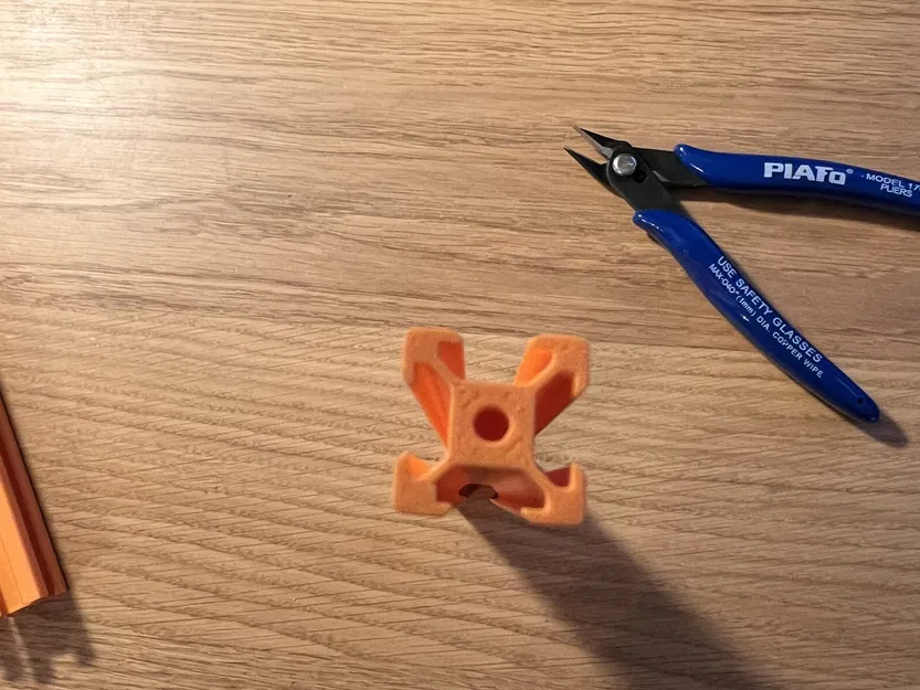 Thanh Nhôm Định Hình 2020 - Biên Dạng Oozenest - Image 1