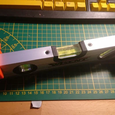 Kẹp định vị giúp khoan lỗ thẳng hàng