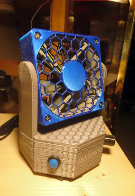 Quạt Honeycomb - Image 1