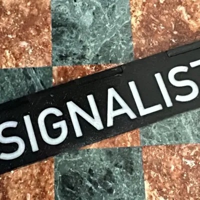 Foldable Desk Name Plate - parametric