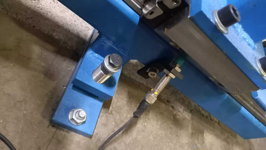 Giá đỡ INI M12 45 độ - Image 2