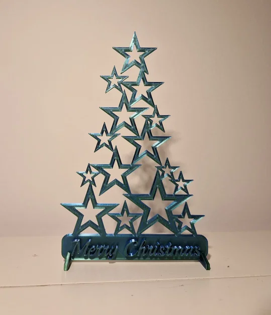 Christmas tree made out of stars - Image 1