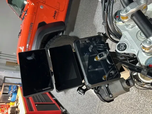 Giá đỡ GPS/Máy tính bảng/CarPlay C7/GoPro Kove 450 Rally có lỗ gắn RAM trên và dưới - Image 7