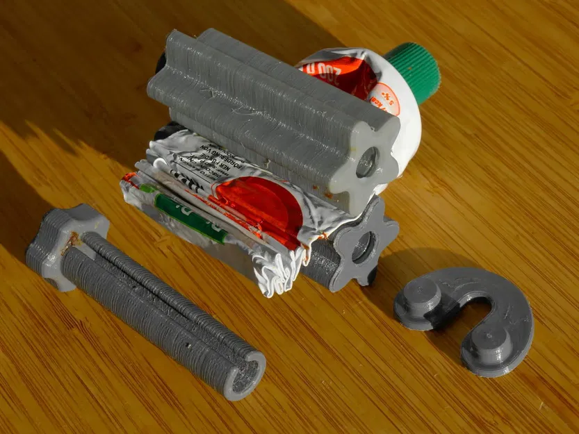 Dụng cụ vắt và gấp tuýp - Image 1