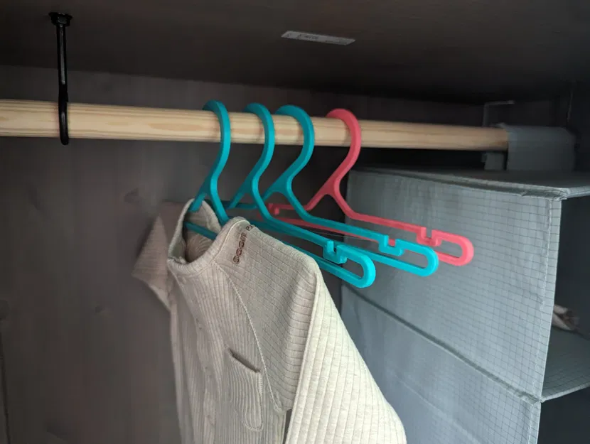 Móc Treo Quần Áo Trẻ Em/Em Bé Rộng 26cm - Image 1