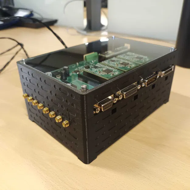 Vỏ hộp cho bo mạch điều khiển kính hiển vi SQUID - Image 1