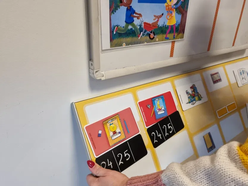 Móc treo khung hình nhôm (hình / poster) - Image 2