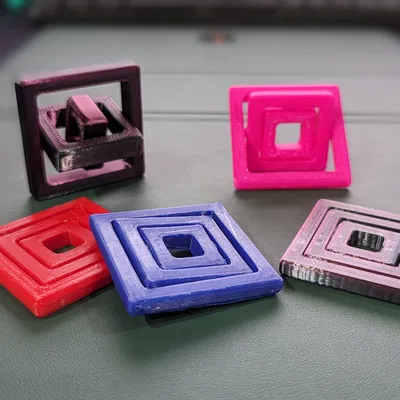 Đồ chơi xoay khối vuông fidget