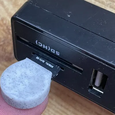 Khuôn In 3D: Cây Kẹp Thẻ Nhớ Micro SD