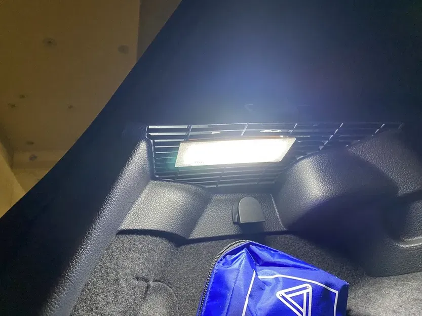 Giá đỡ đèn cốp sau cho VW Golf 7 / 7.5 GTI - Image 4