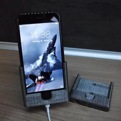 Giá đỡ ô tô cho iPhone 6 / 6S có hỗ trợ Lightning