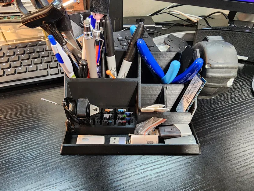 Desktop Organizer - Image 1