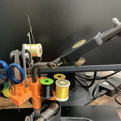 Giá đỡ dụng cụ cho máy kẹp Regal