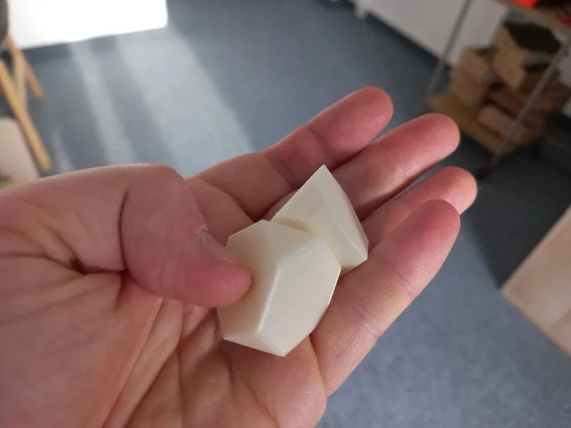 Mô hình Đa diện cắt cụt đều - Image 1