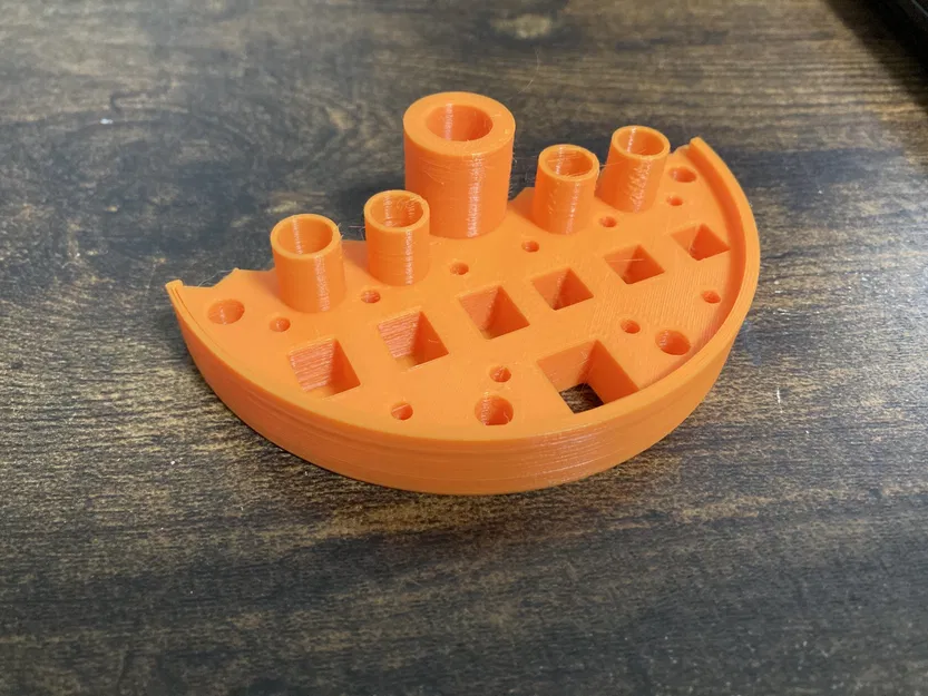 Giá đỡ dụng cụ cho máy kẹp Regal - Image 4