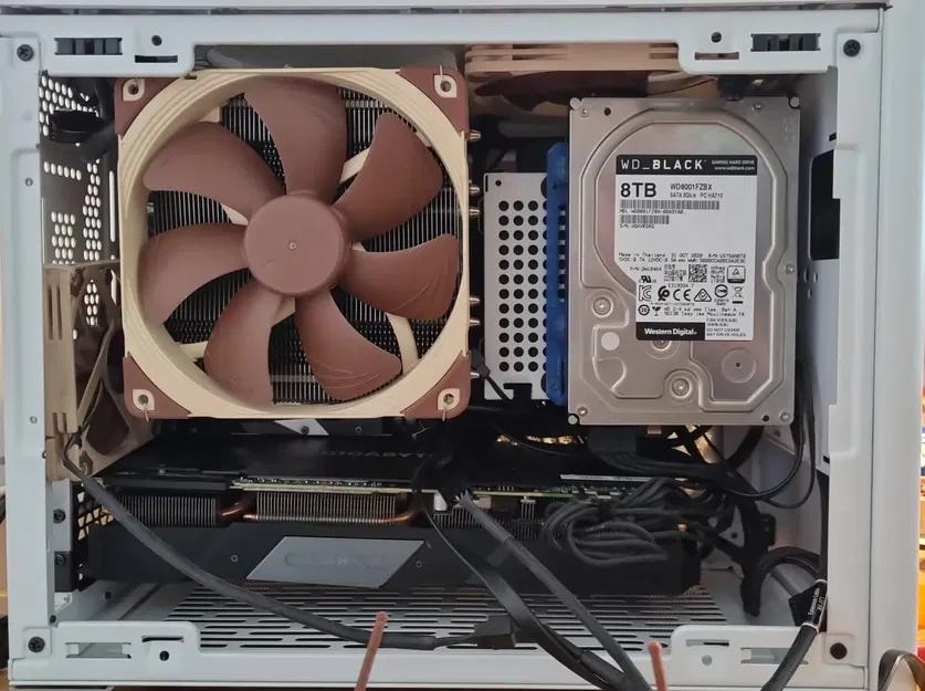 Đế Gắn Ổ Cứng HDD CoolerMaster MasterBox NR200 - Image 2